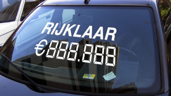 Verkoop je auto sneller met een autoverkoopsticker